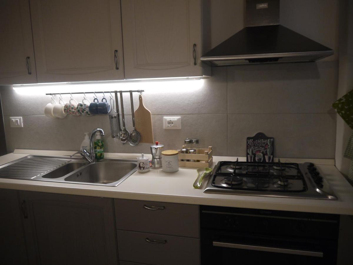 شقة Casa Marzia مونتيفاركي المظهر الخارجي الصورة